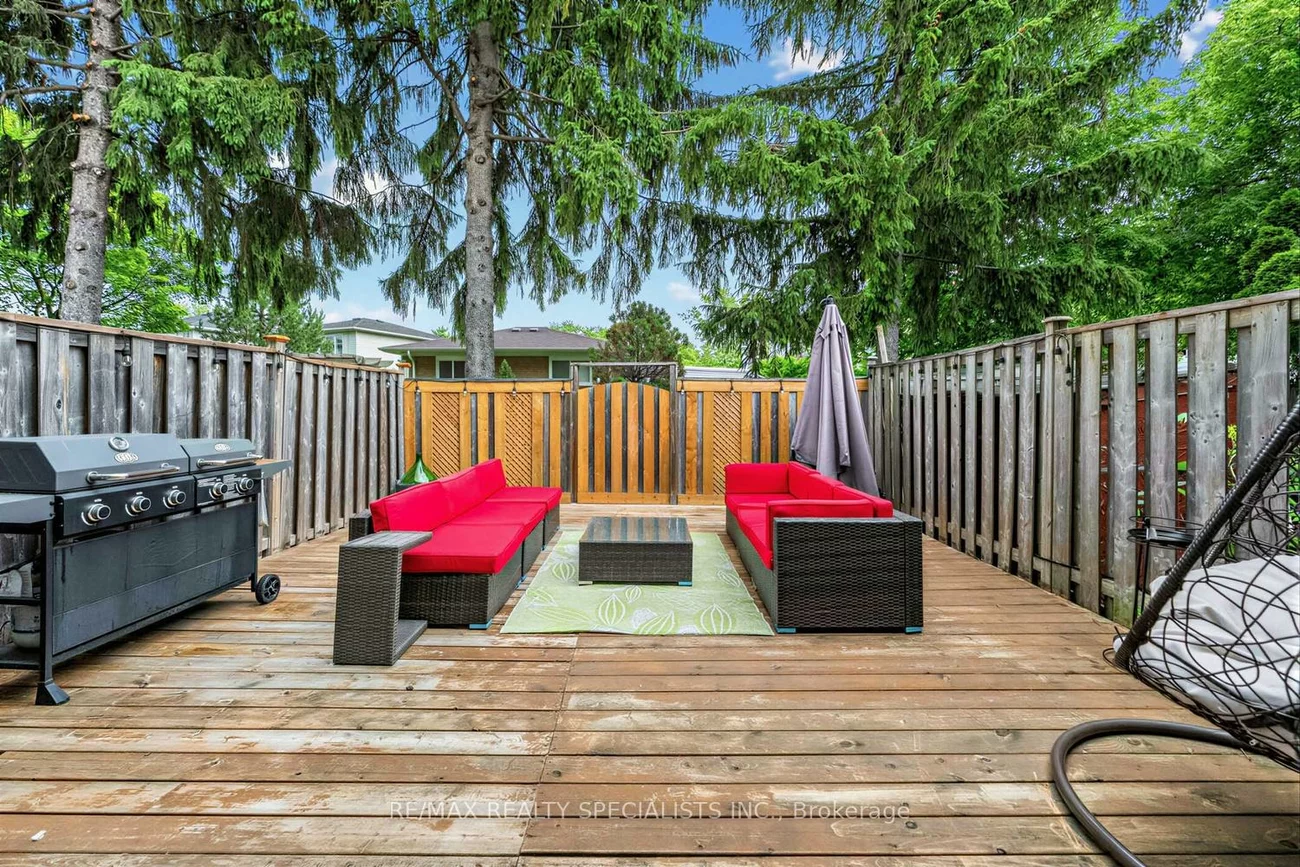 405, Hyacinthe, Mississauga Valleys, Mississauga