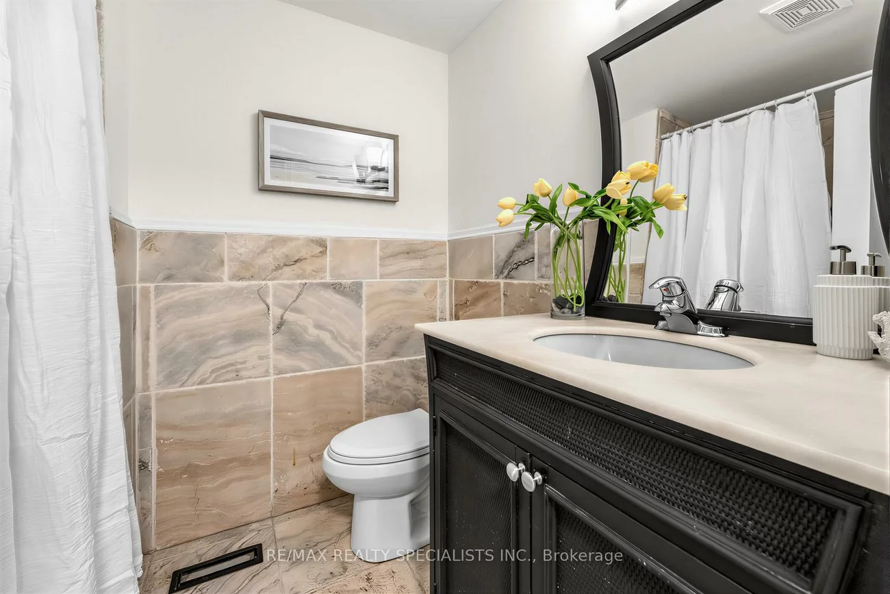 405, Hyacinthe, Mississauga Valleys, Mississauga
