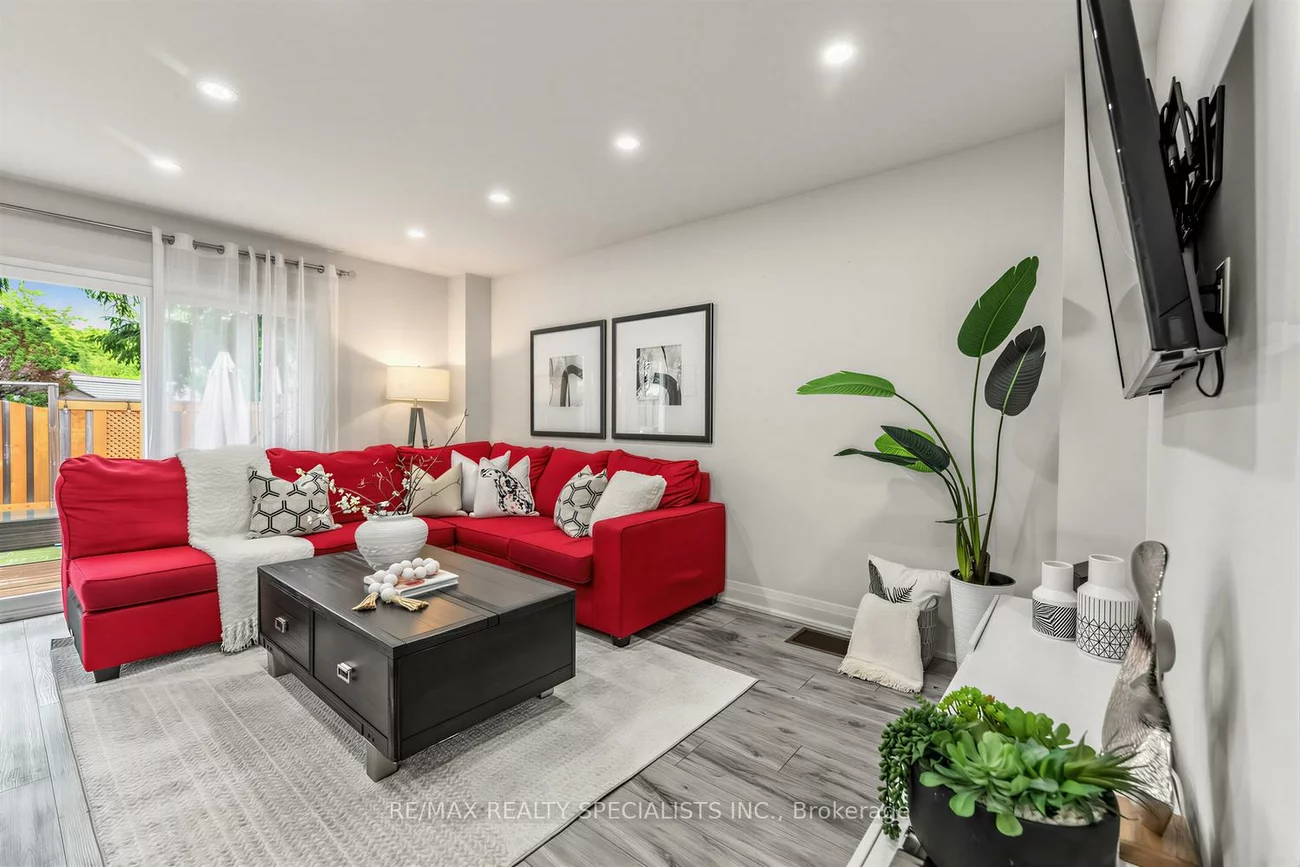 405, Hyacinthe, Mississauga Valleys, Mississauga