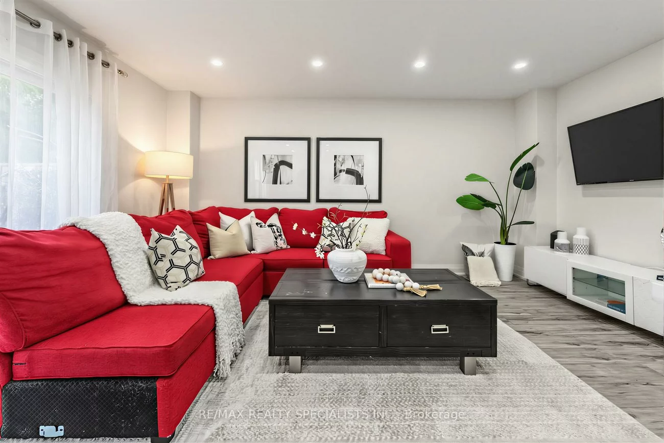 405, Hyacinthe, Mississauga Valleys, Mississauga