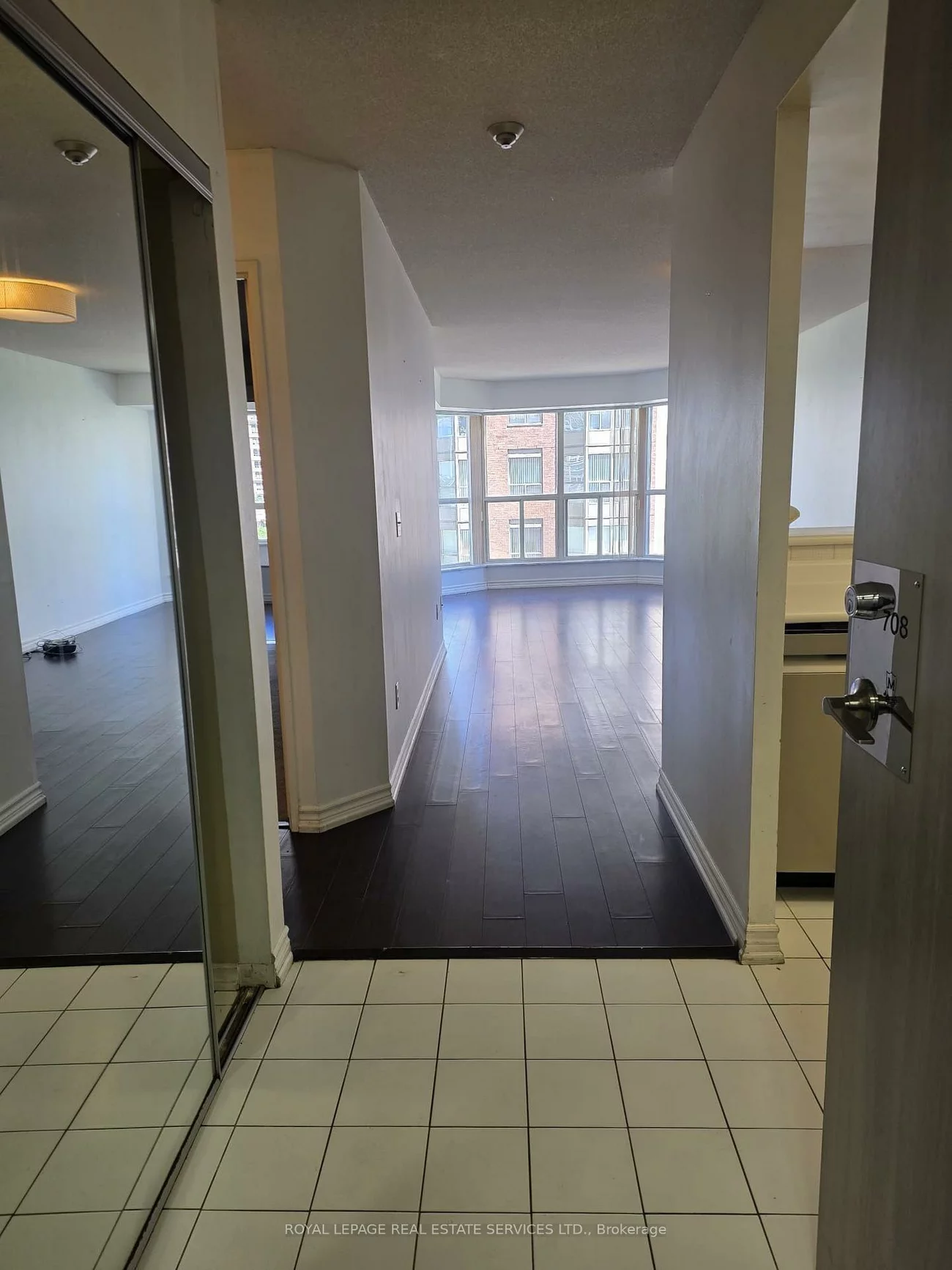 335, Webb, City Centre, Mississauga