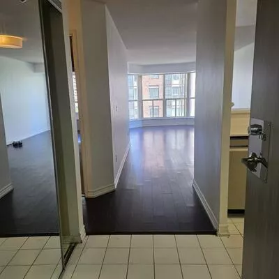 335, Webb, City Centre, Mississauga