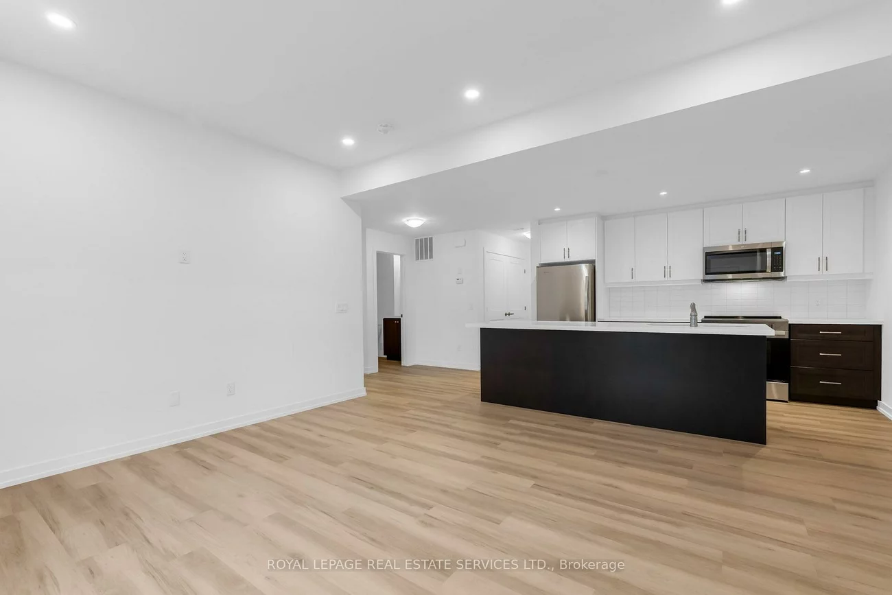 1665, The Collegeway, Erin Mills, Mississauga