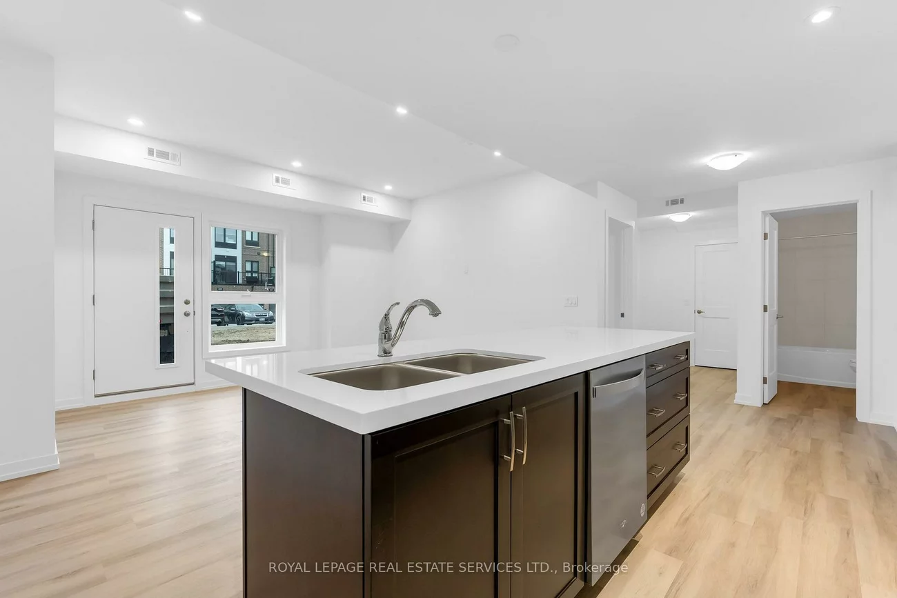 1665, The Collegeway, Erin Mills, Mississauga