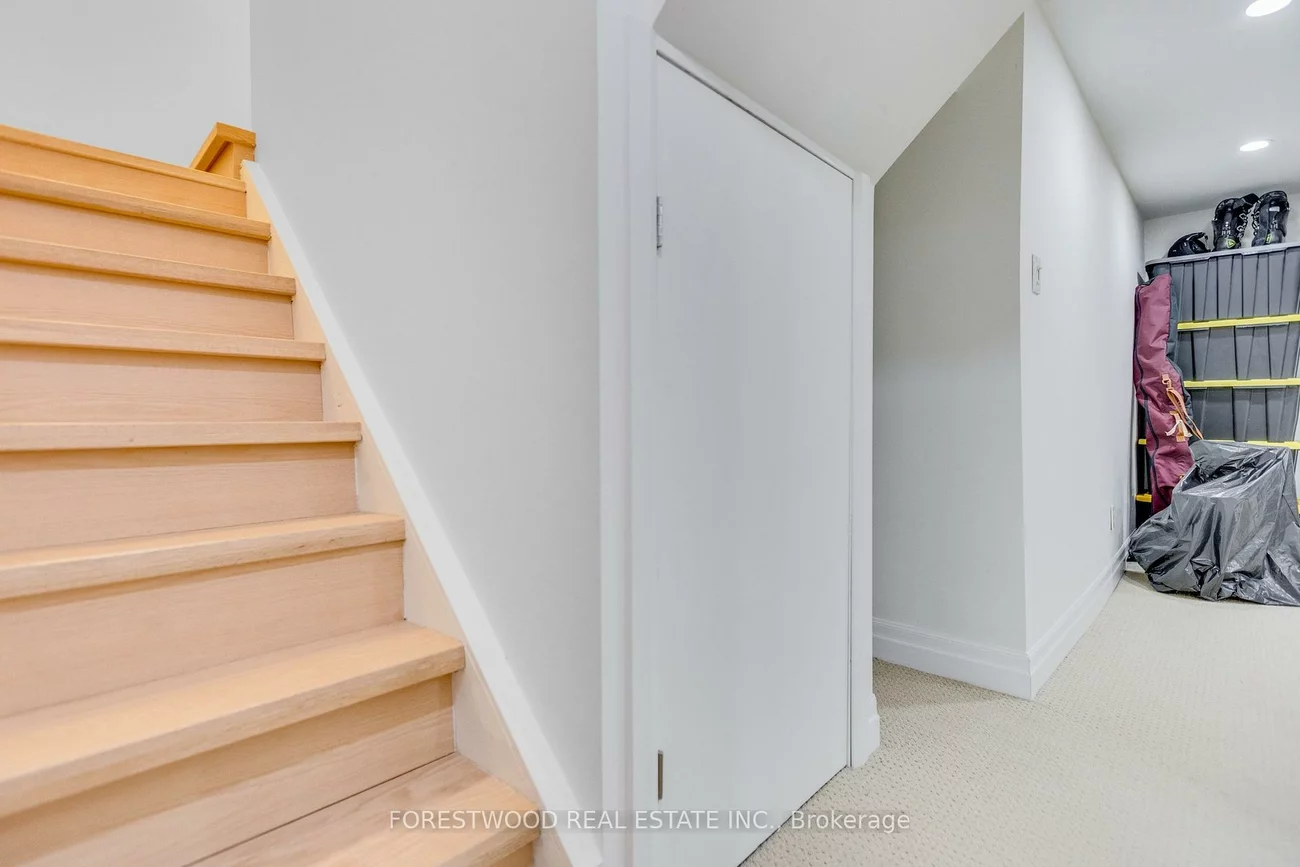 485, Meadows, Rathwood, Mississauga
