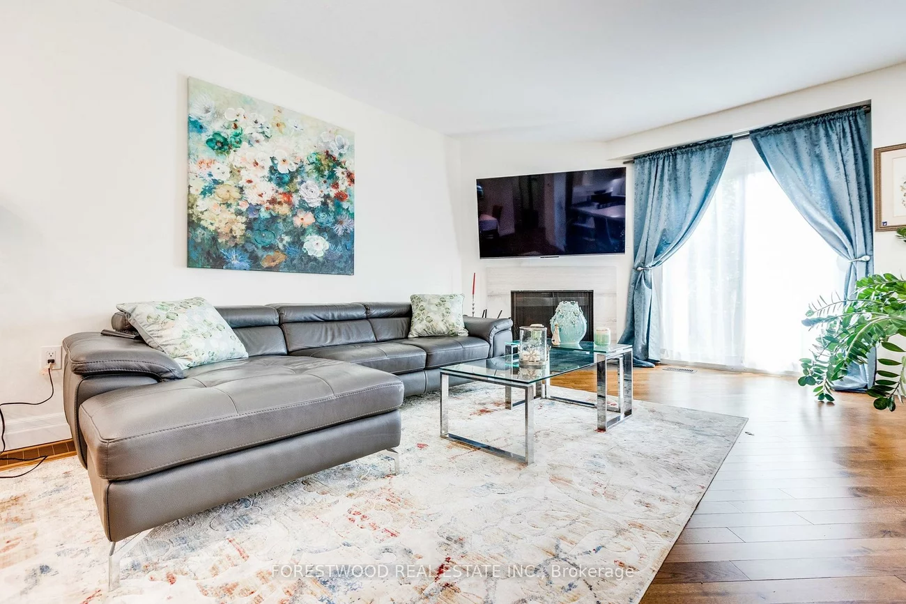485, Meadows, Rathwood, Mississauga