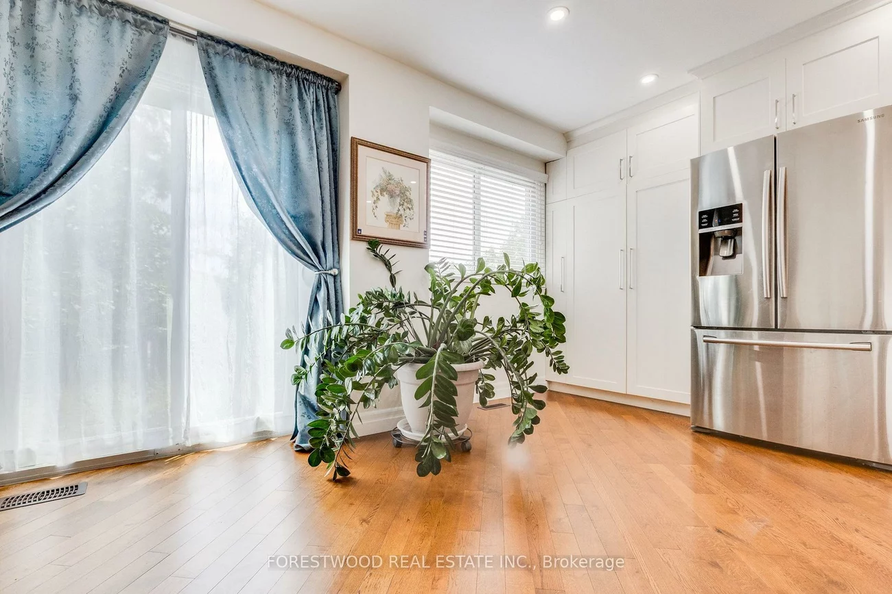 485, Meadows, Rathwood, Mississauga