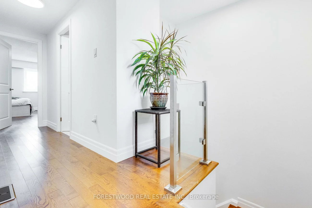485, Meadows, Rathwood, Mississauga
