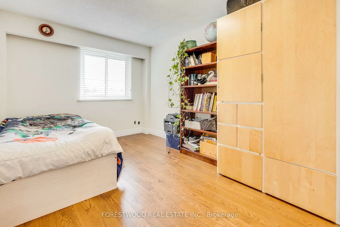 485, Meadows, Rathwood, Mississauga