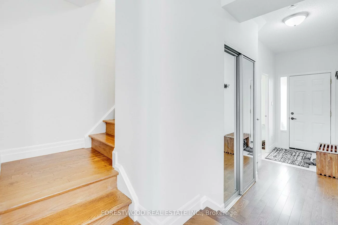 485, Meadows, Rathwood, Mississauga