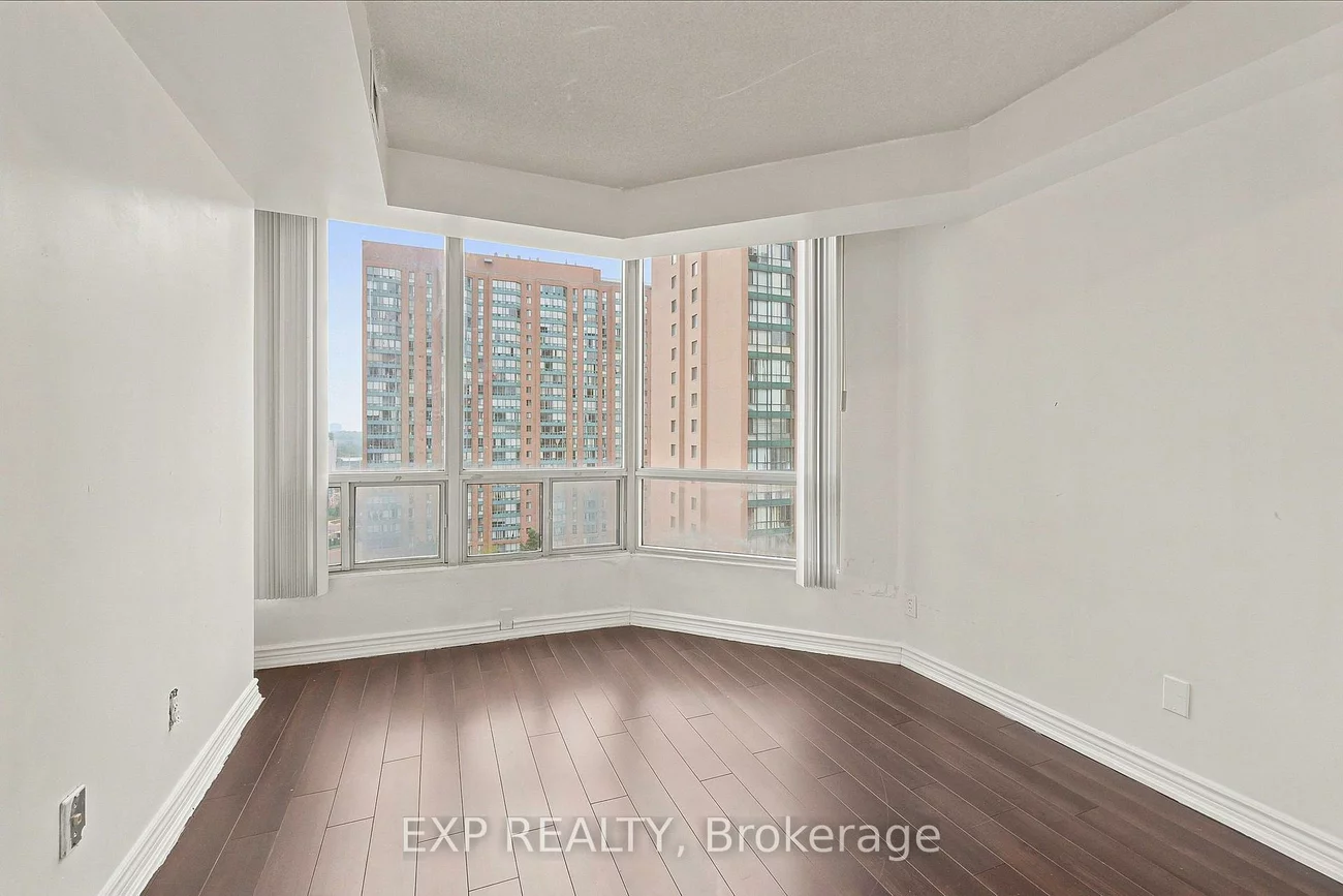 155, Hillcrest, Cooksville, Mississauga