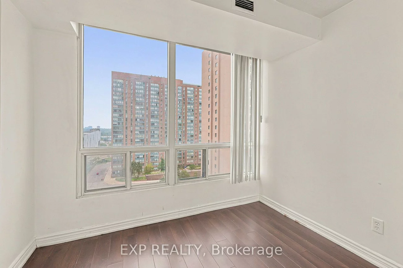 155, Hillcrest, Cooksville, Mississauga