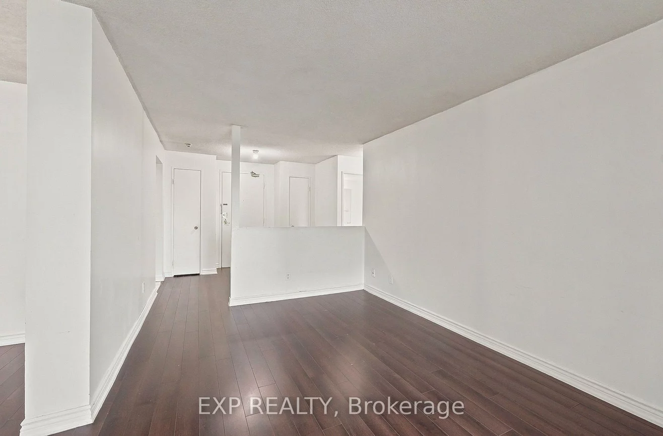 155, Hillcrest, Cooksville, Mississauga
