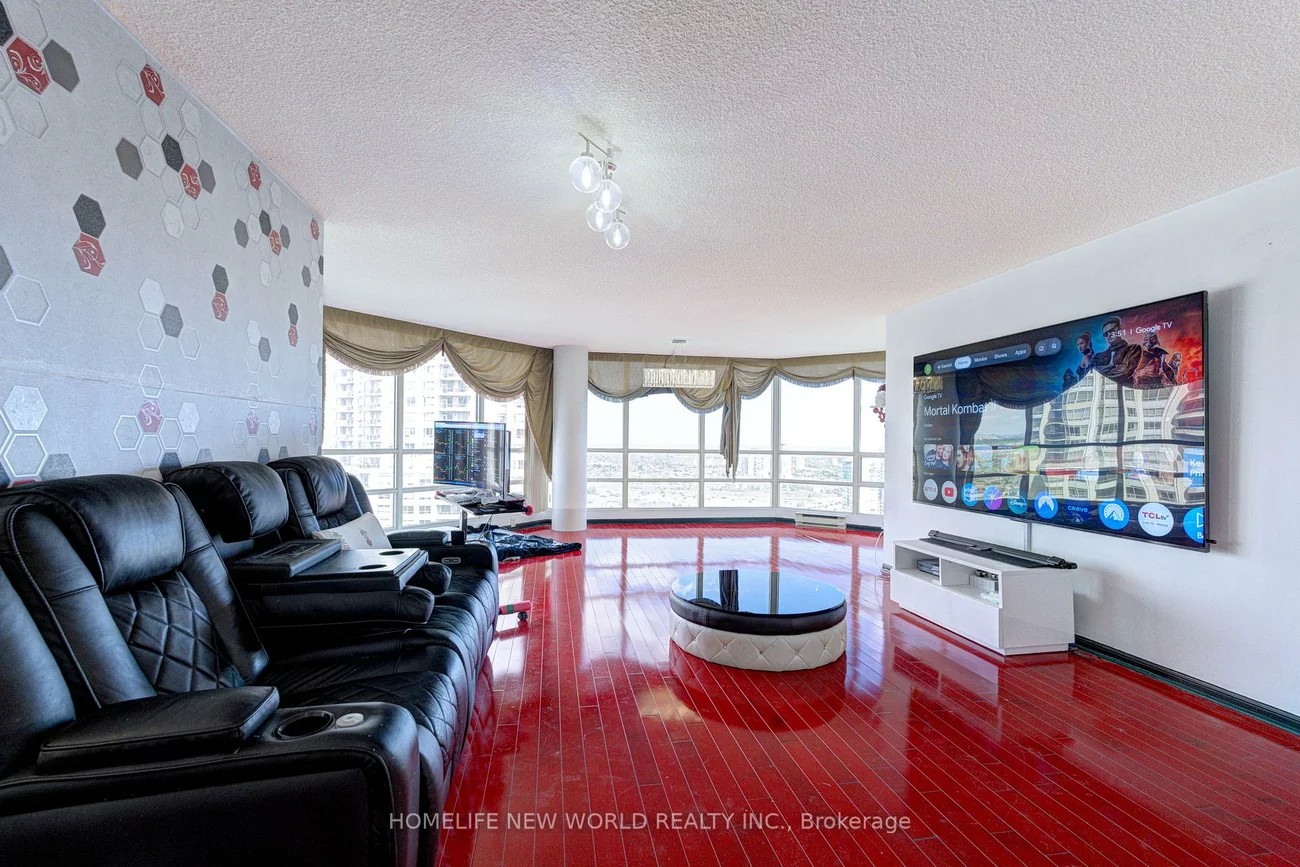 45, Kingsbridge Garden, Hurontario, Mississauga