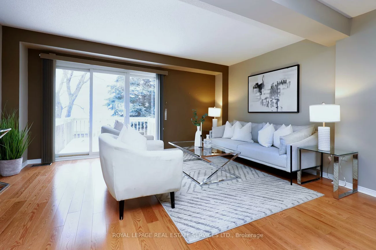 1575, South Parade, East Credit, Mississauga