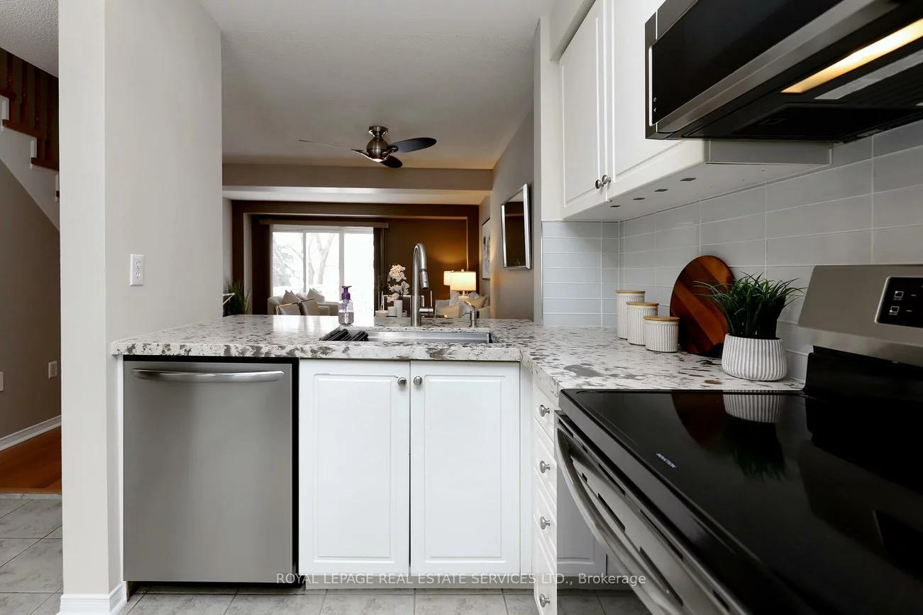 1575, South Parade, East Credit, Mississauga