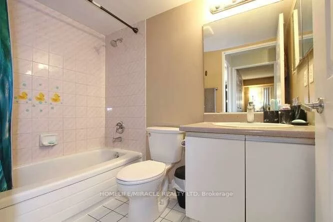400, Webb, City Centre, Mississauga