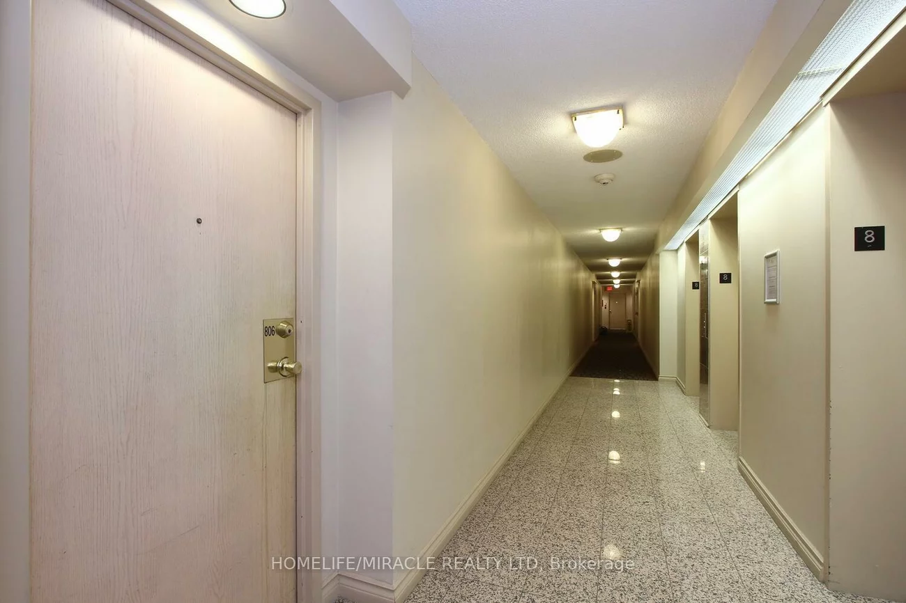 400, Webb, City Centre, Mississauga