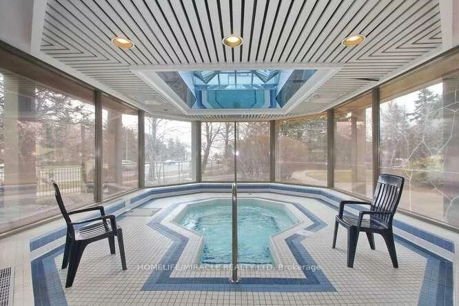 400, Webb, City Centre, Mississauga