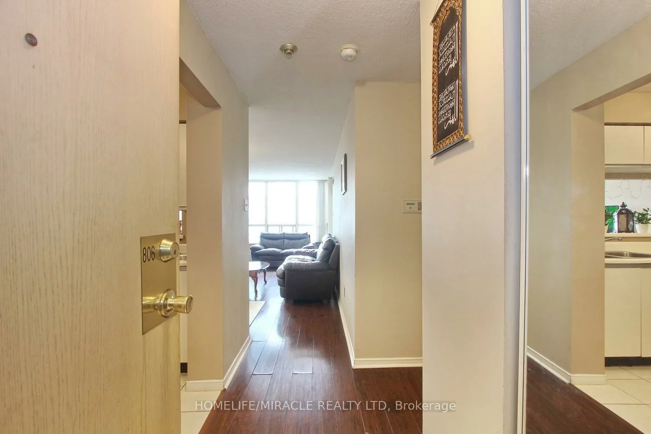 400, Webb, City Centre, Mississauga
