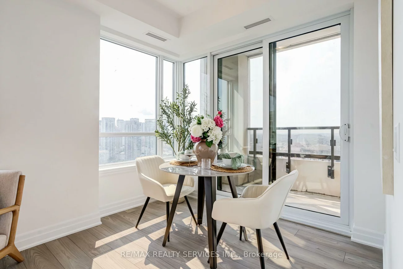 36, Elm, Fairview, Mississauga