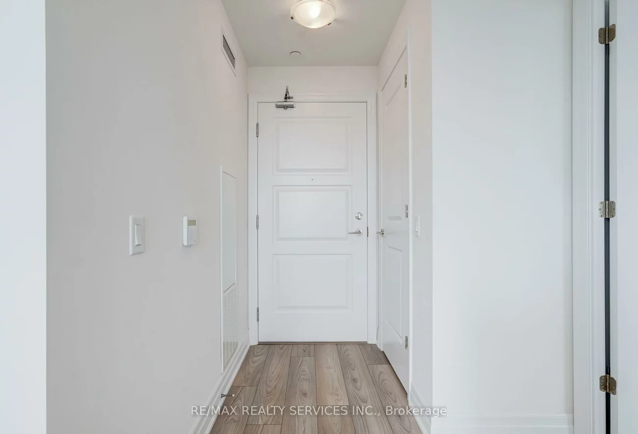 36, Elm, Fairview, Mississauga