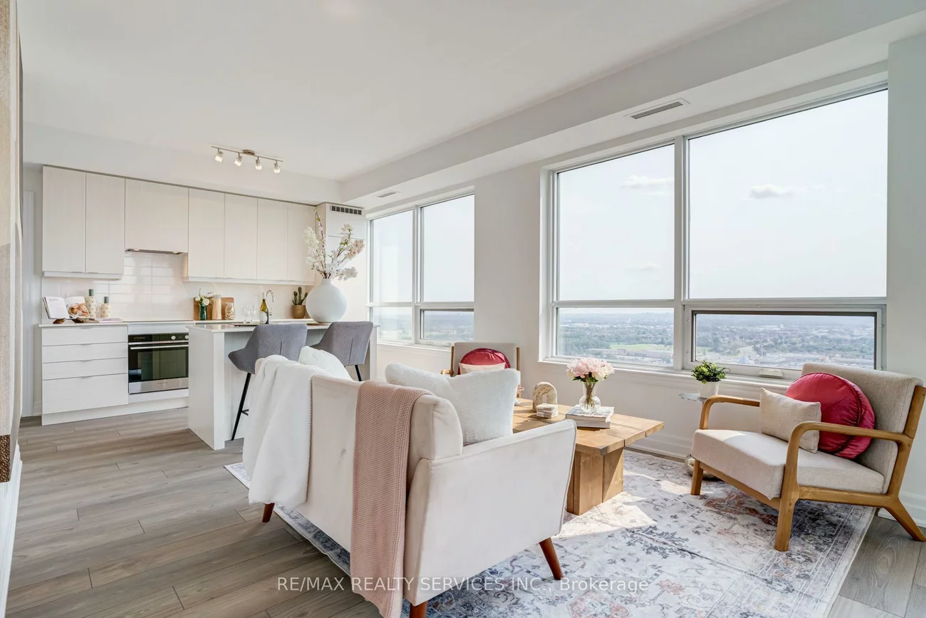 36, Elm, Fairview, Mississauga