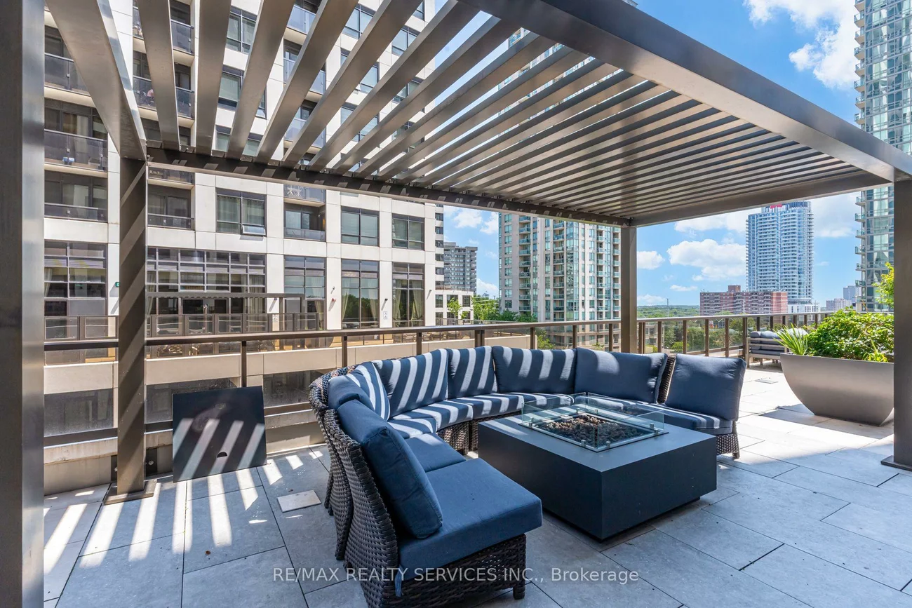 36, Elm, Fairview, Mississauga