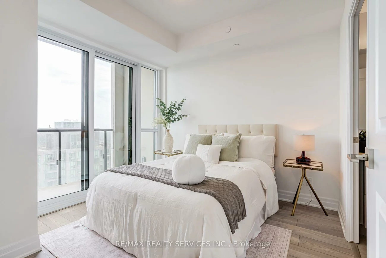 36, Elm, Fairview, Mississauga