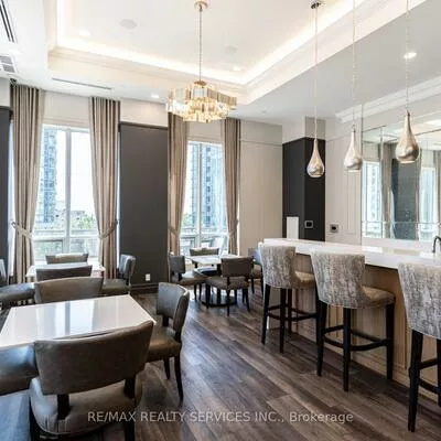 36, Elm, Fairview, Mississauga