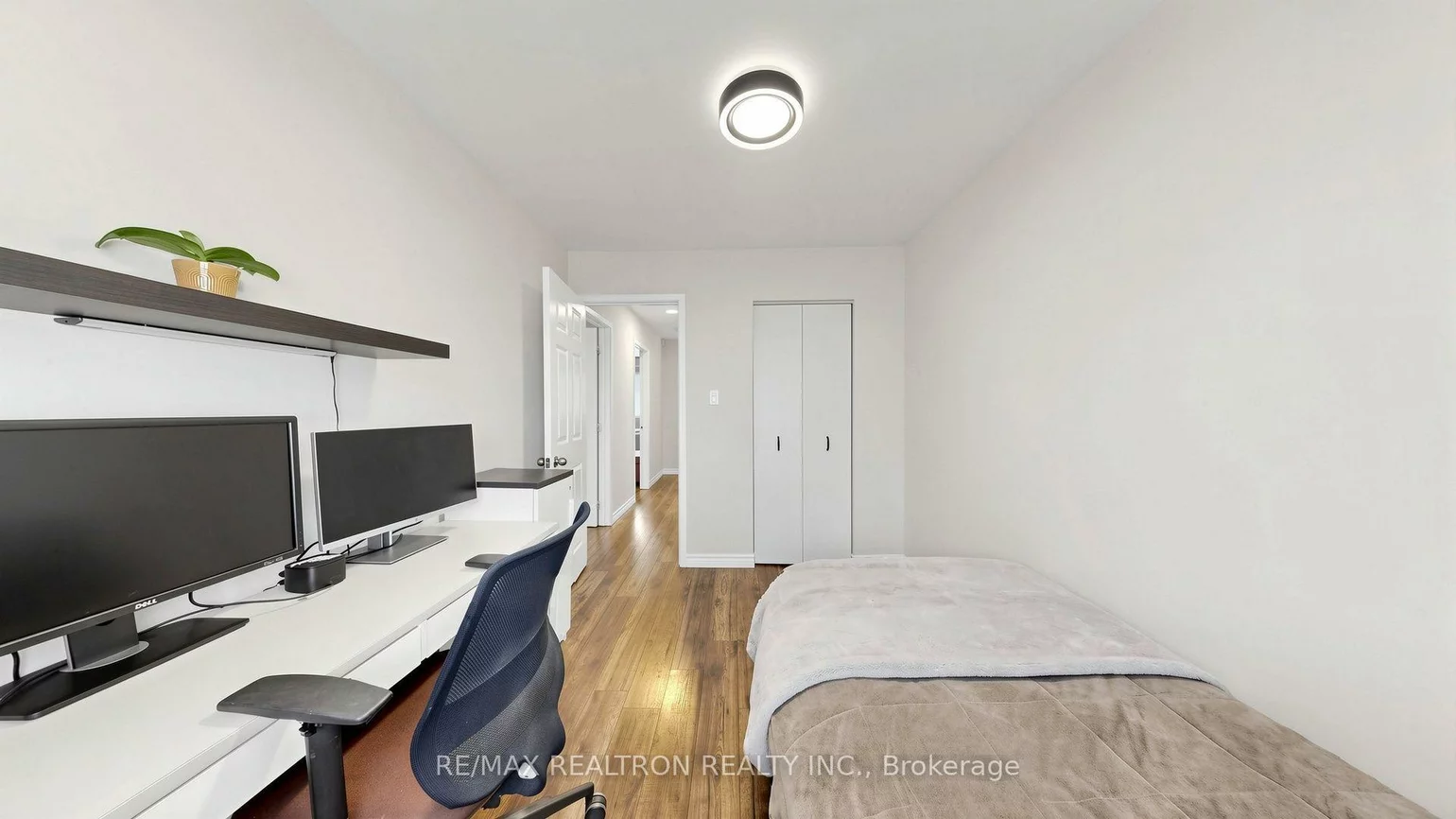 2445, Homelands, Sheridan, Mississauga