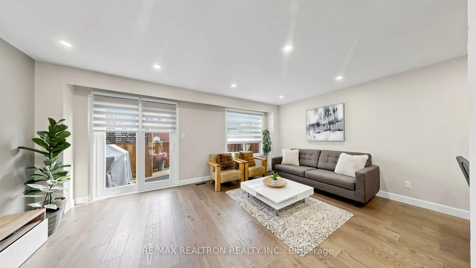 2445, Homelands, Sheridan, Mississauga