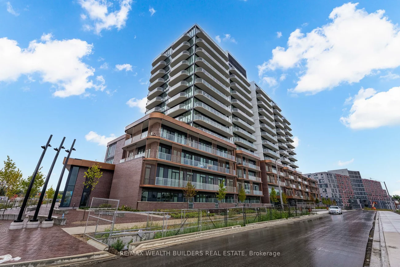 220, Missinnihe, Port Credit, Mississauga
