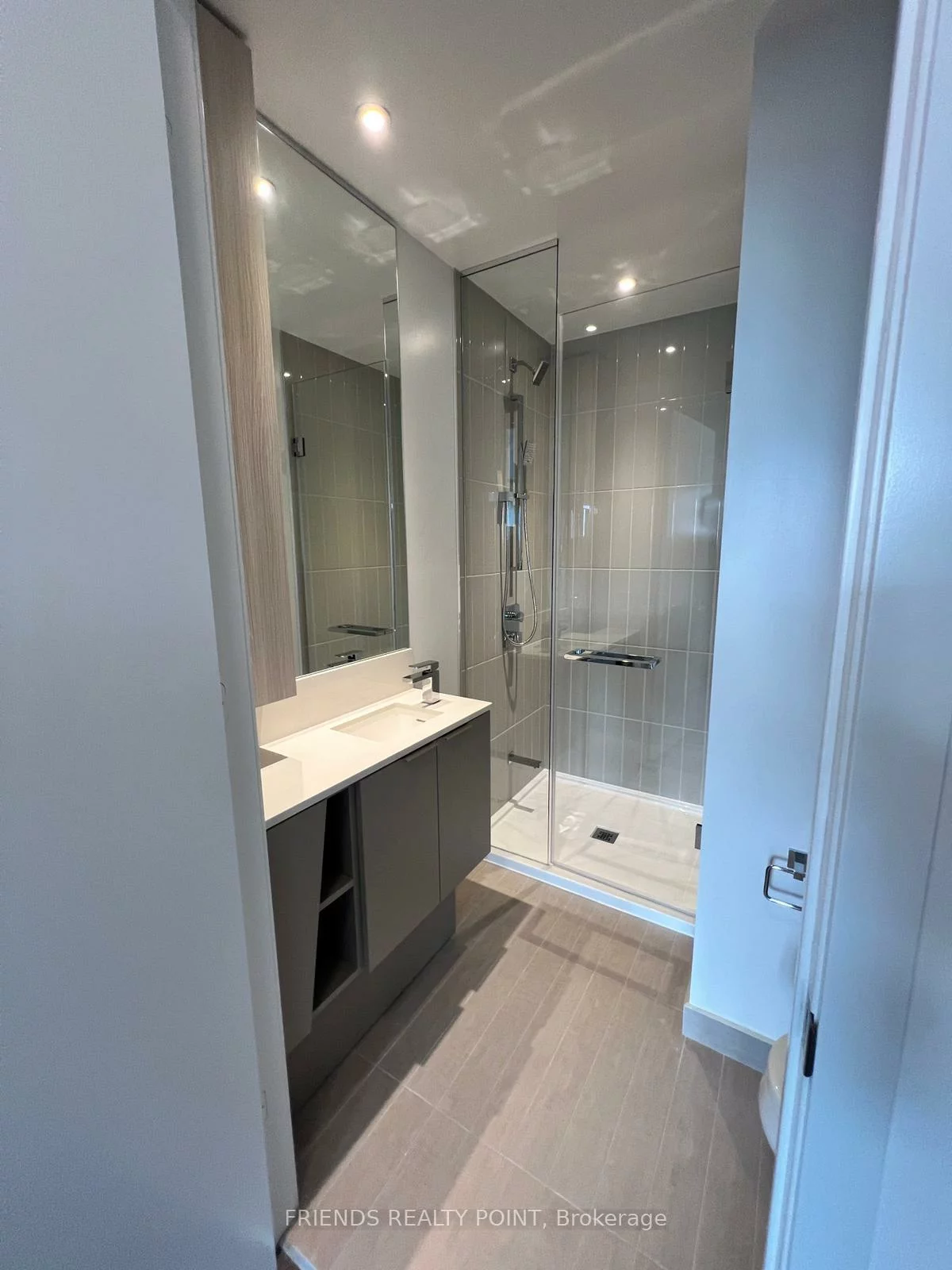 3900, Confederation, City Centre, Mississauga