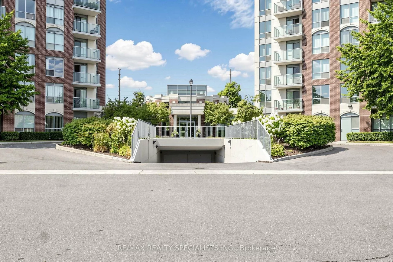4879, Kimbermount, Central Erin Mills, Mississauga