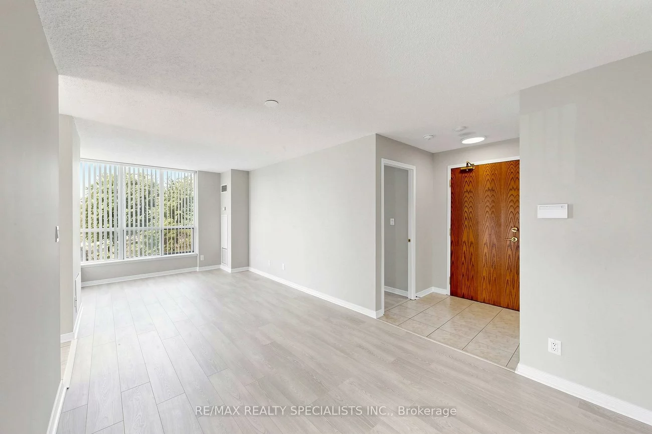 4879, Kimbermount, Central Erin Mills, Mississauga