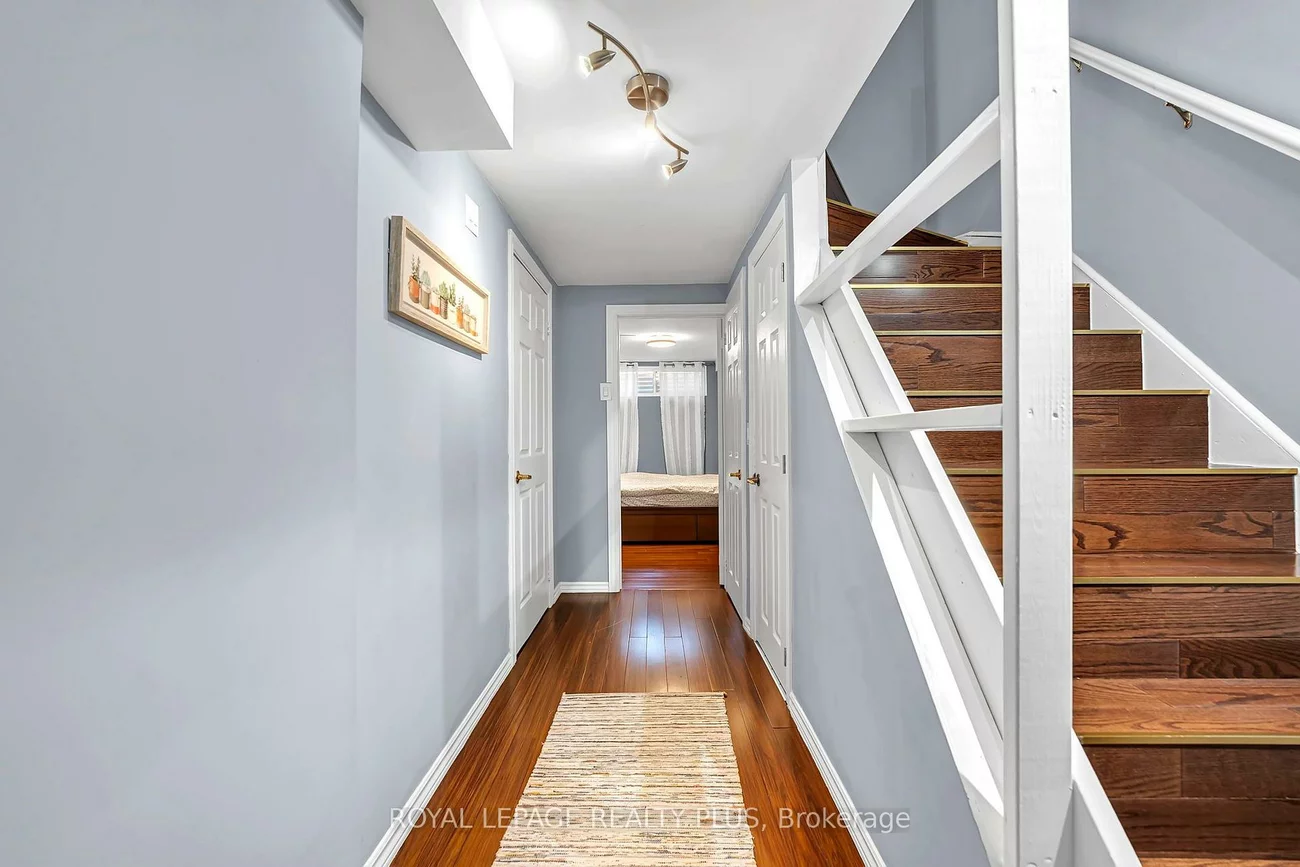 3395, Cliff, Mississauga Valleys, Mississauga