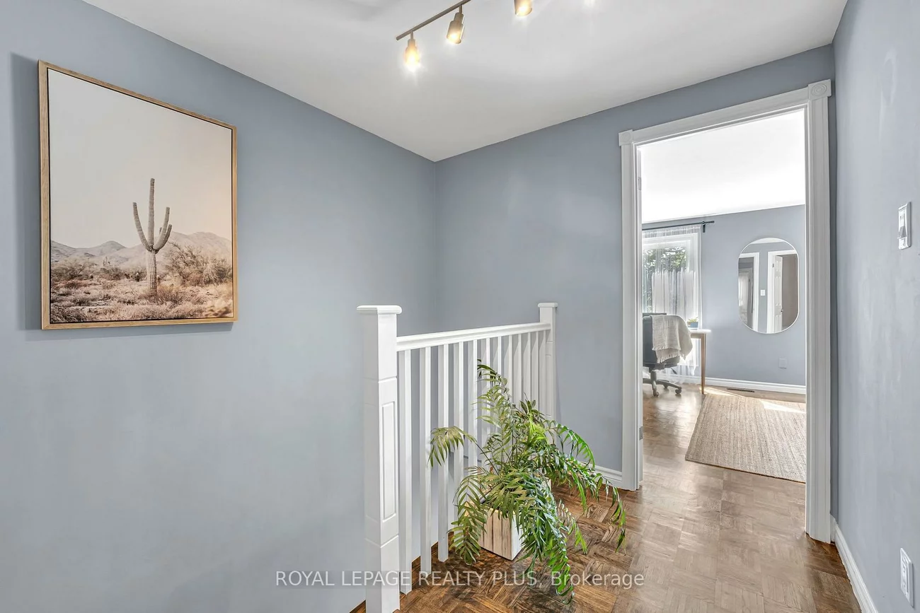 3395, Cliff, Mississauga Valleys, Mississauga