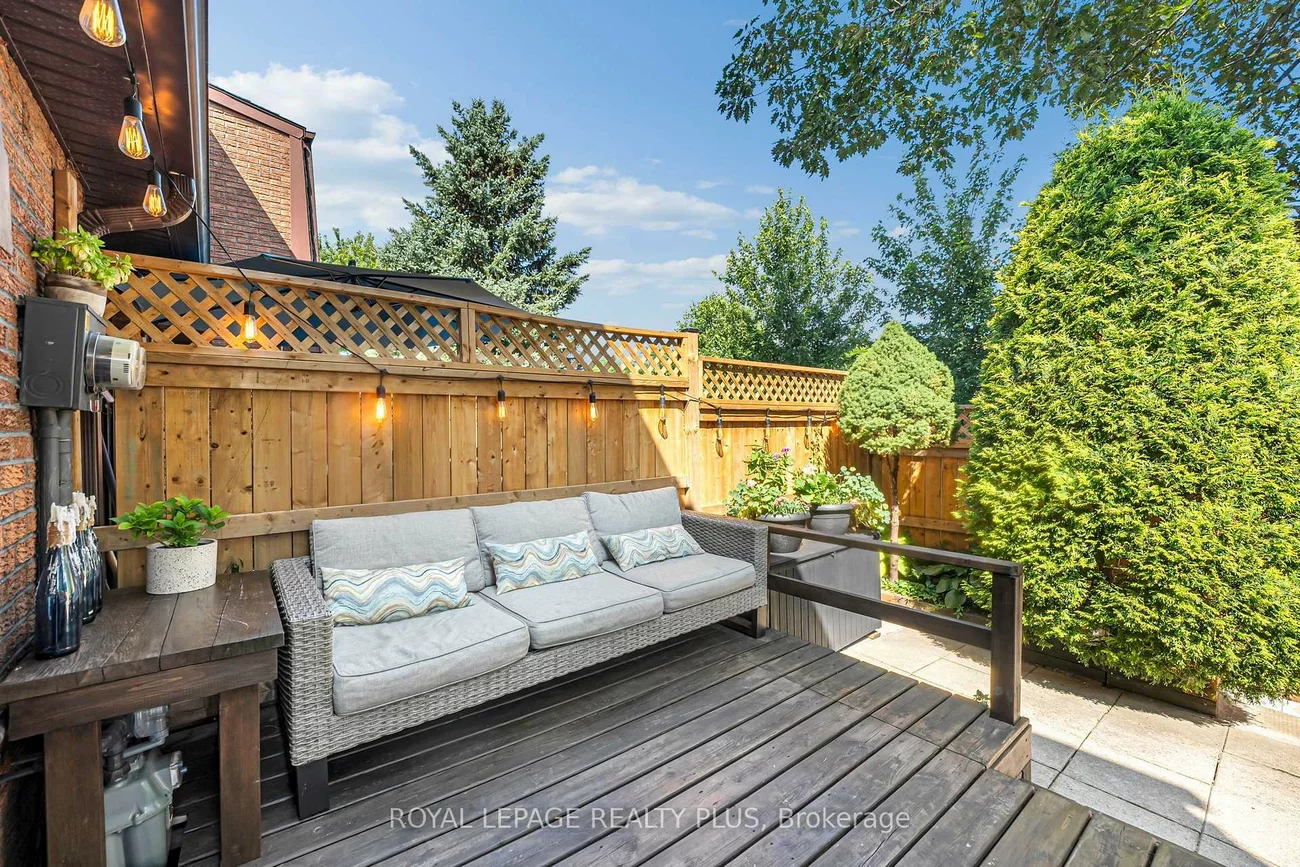3395, Cliff, Mississauga Valleys, Mississauga