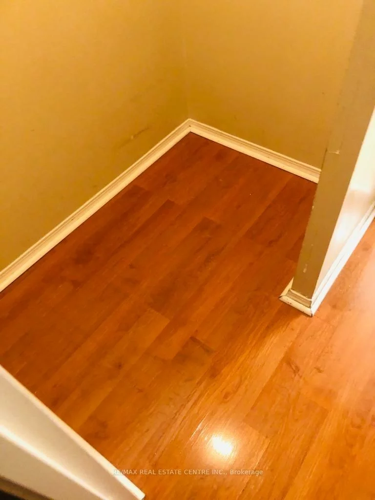25, Trailwood, Hurontario, Mississauga