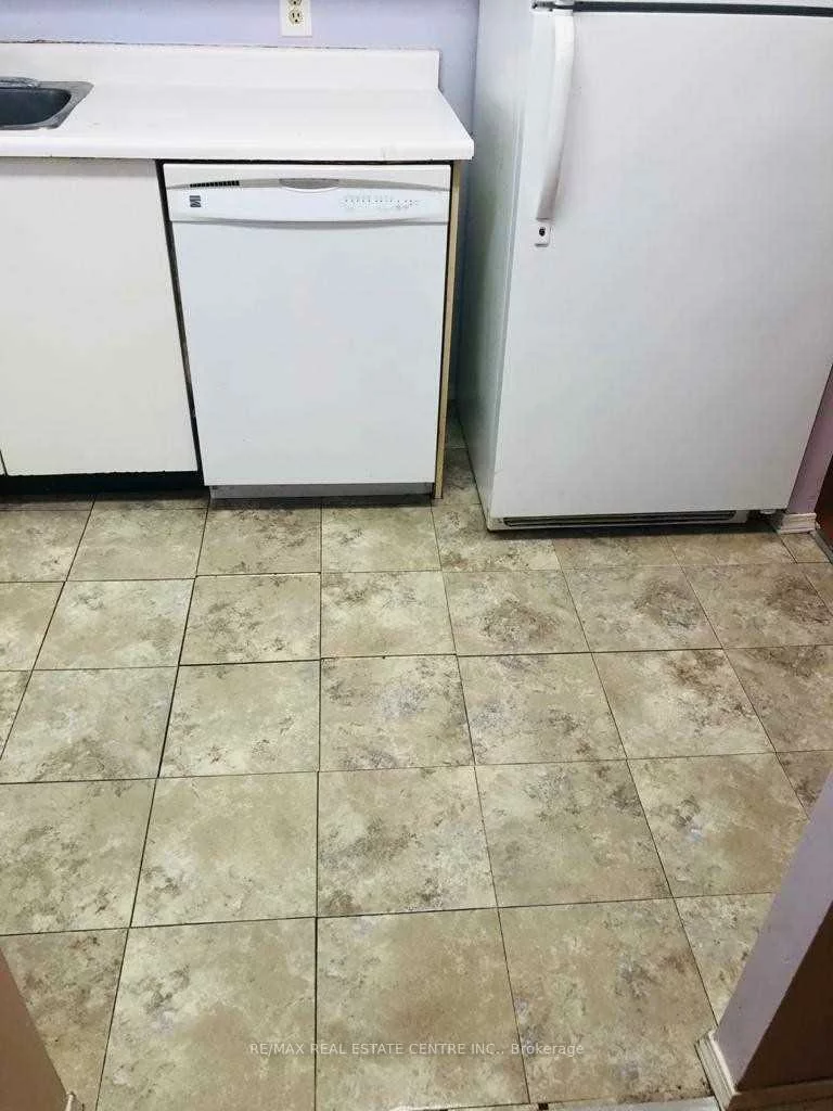 25, Trailwood, Hurontario, Mississauga