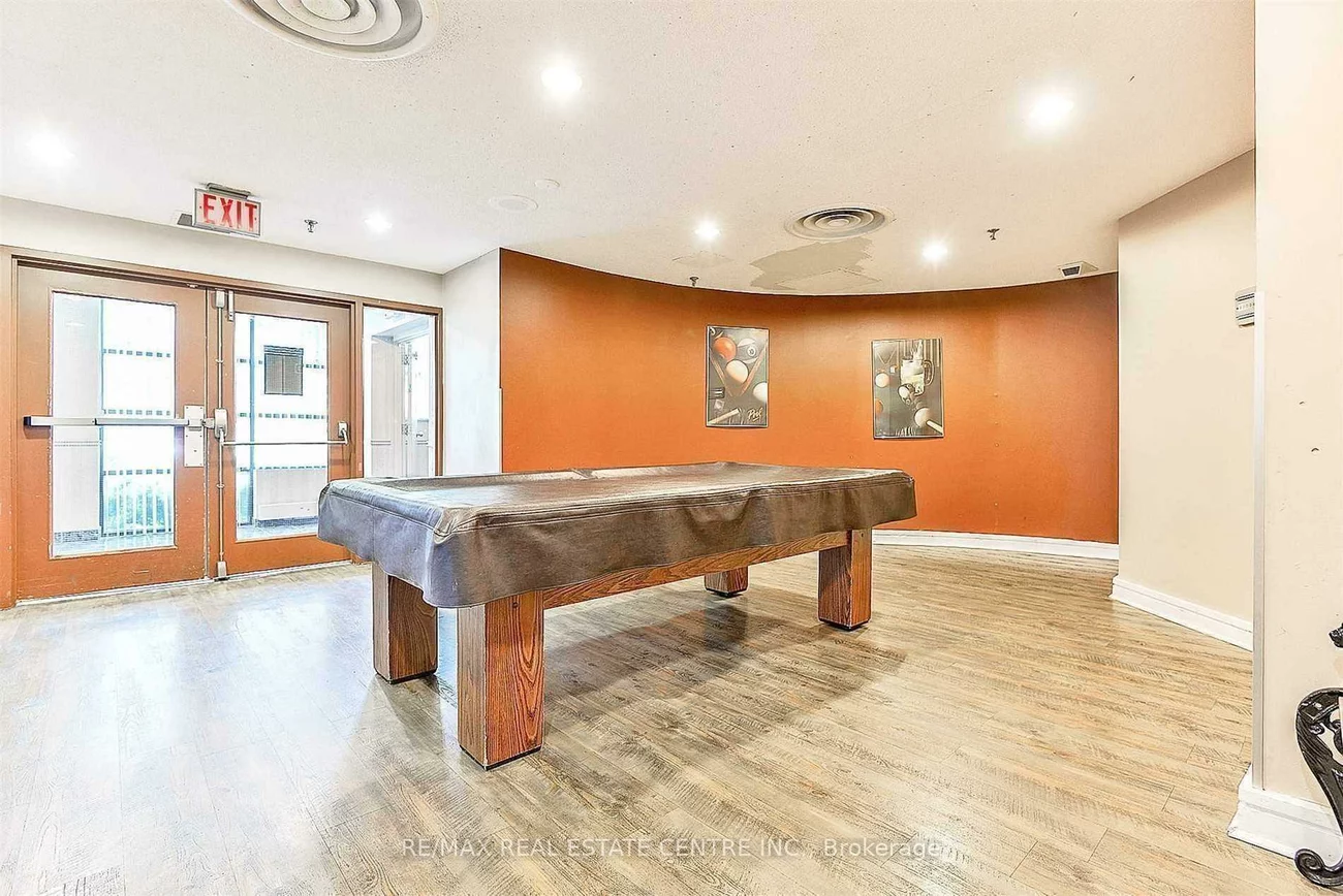 25, Trailwood, Hurontario, Mississauga