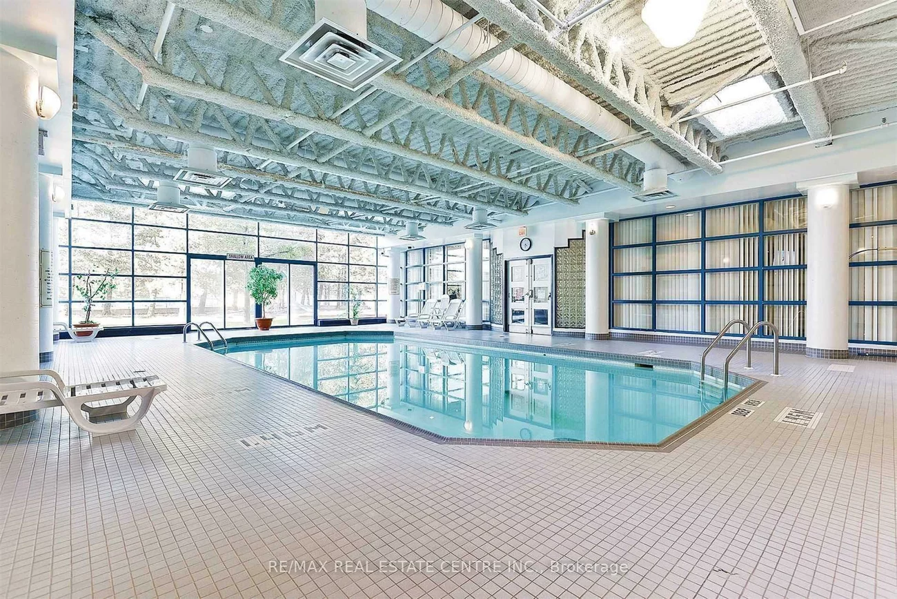 25, Trailwood, Hurontario, Mississauga