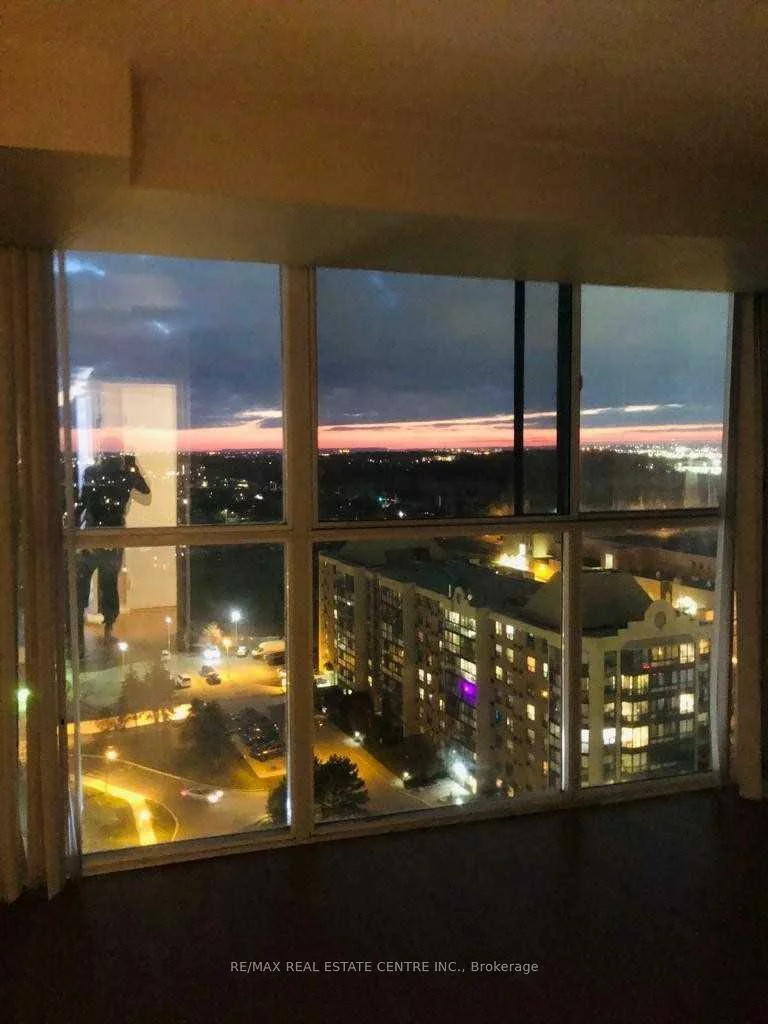 25, Trailwood, Hurontario, Mississauga