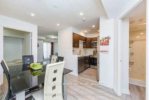 7405, Goreway, Malton, Mississauga