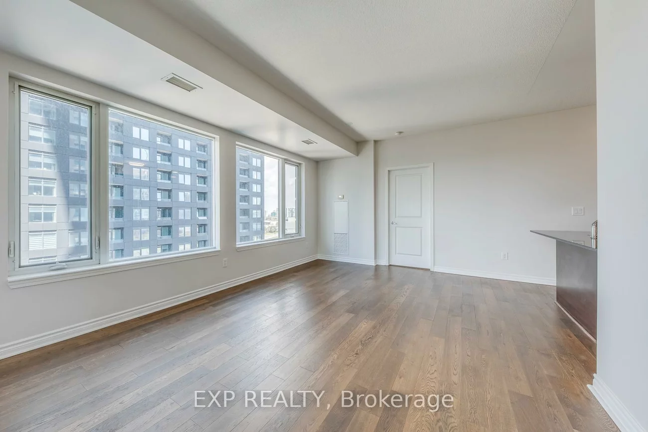 385, Prince Of Wales, City Centre, Mississauga