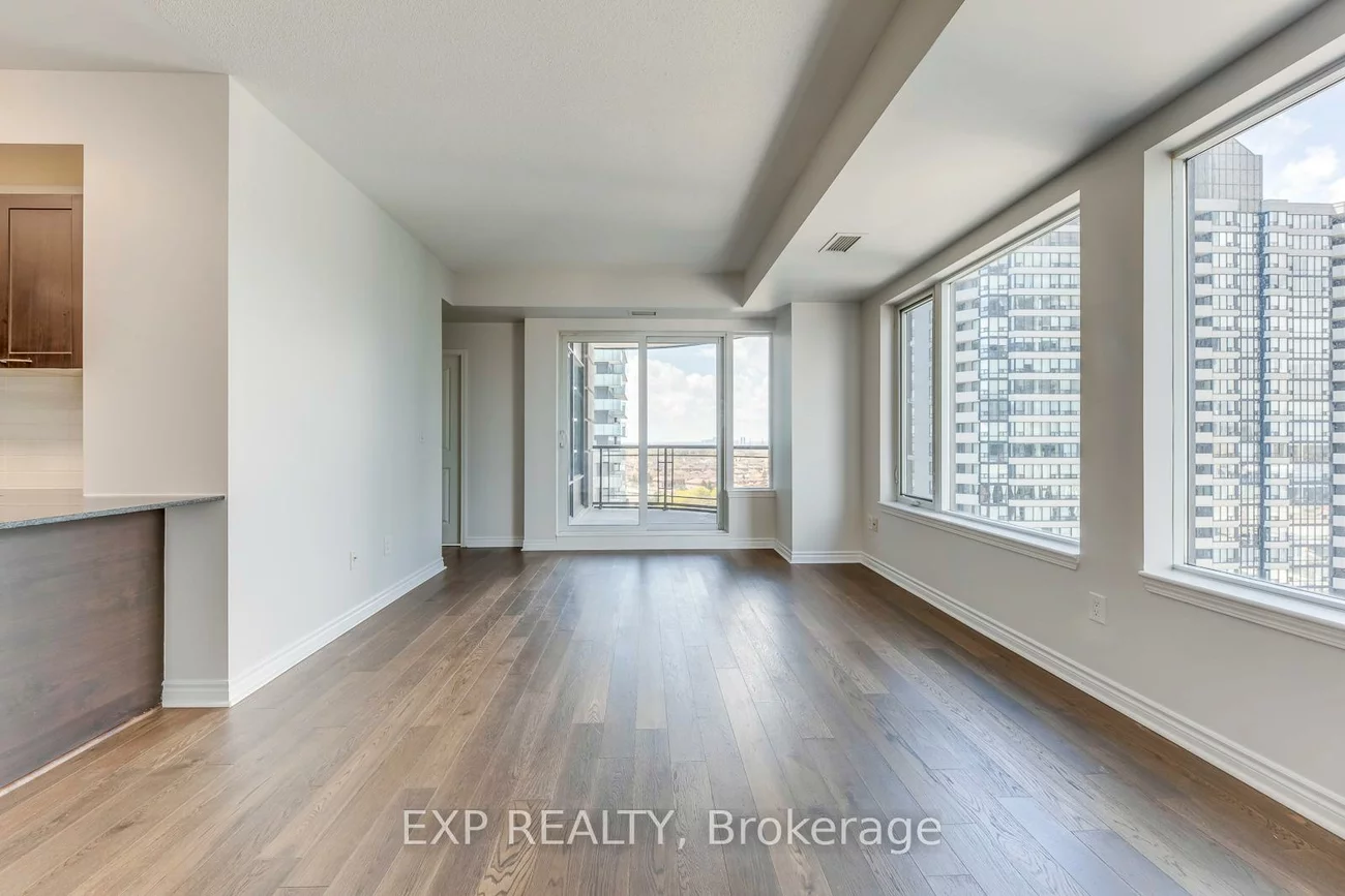 385, Prince Of Wales, City Centre, Mississauga