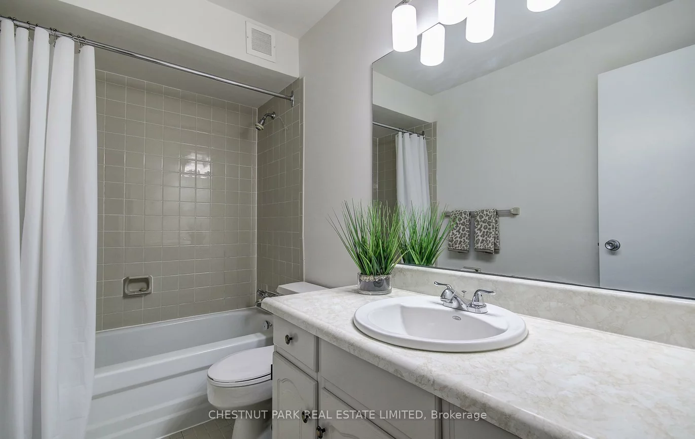 1400, Dixie, Lakeview, Mississauga