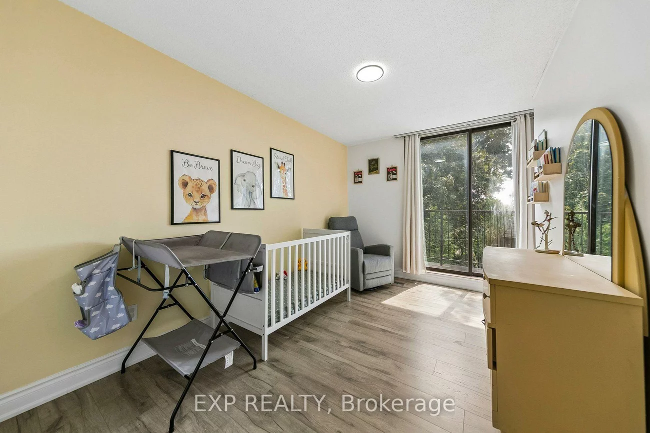 1250, Mississauga Valley, Mississauga Valleys, Mississauga
