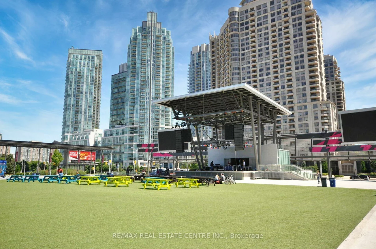 3900, Confederation Pkwy, City Centre, Mississauga